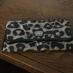 Brighton Wallet